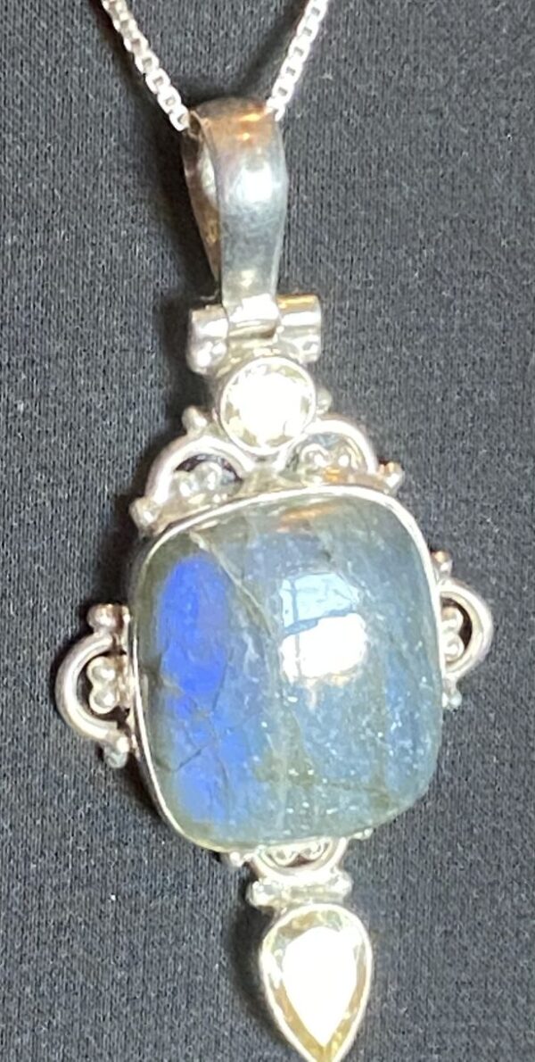 Labradorite Necklace - Image 4